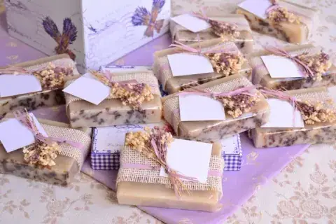 Braut- & Gastgeschenke
